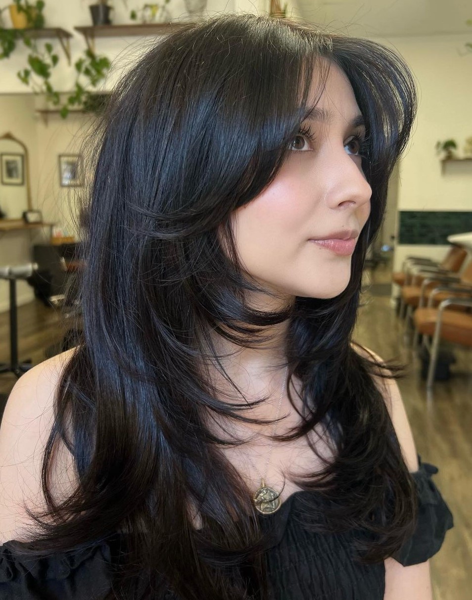 Face Framing Layers and Curtain Bangs on Straight Hair