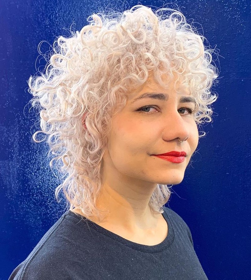 Rounded Wolf Cut for Short Curly Hair