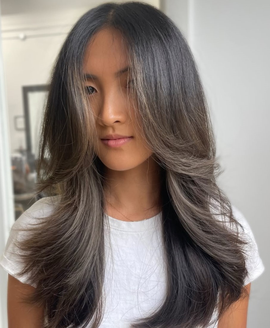 Sleek Nouveau Brunette Hairstyle